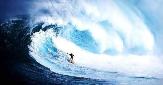 Surga para Surfing Pantai Plengkung Banyuwangi